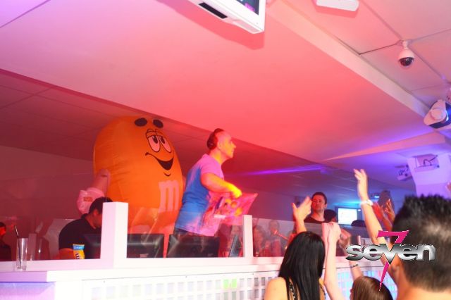 Cliquer pour voir l'image en taille réelle