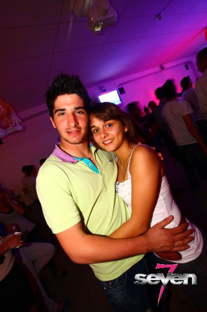 Cliquer pour voir l'image en taille réelle