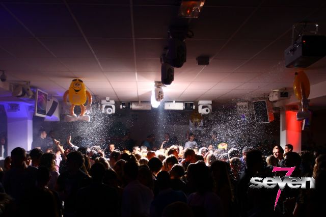 Cliquer pour voir l'image en taille réelle