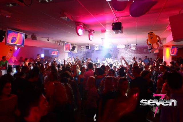 Cliquer pour voir l'image en taille réelle