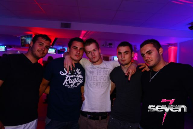 Cliquer pour voir l'image en taille réelle