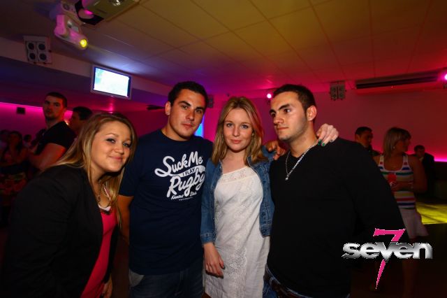 Cliquer pour voir l'image en taille réelle