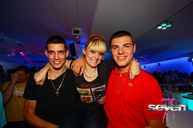 Cliquer pour voir l'image en taille réelle