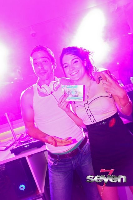 Cliquer pour voir l'image en taille réelle