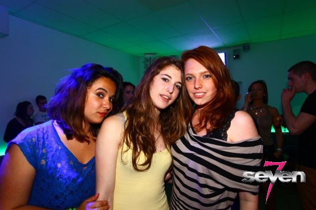 Cliquer pour voir l'image en taille réelle