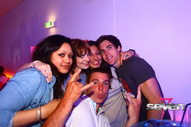 Cliquer pour voir l'image en taille réelle