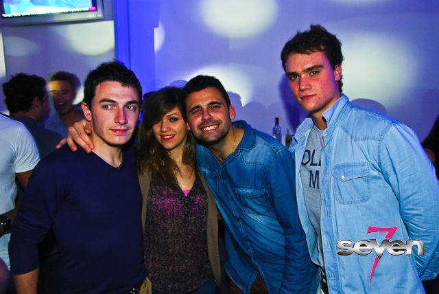 Cliquer pour voir l'image en taille réelle