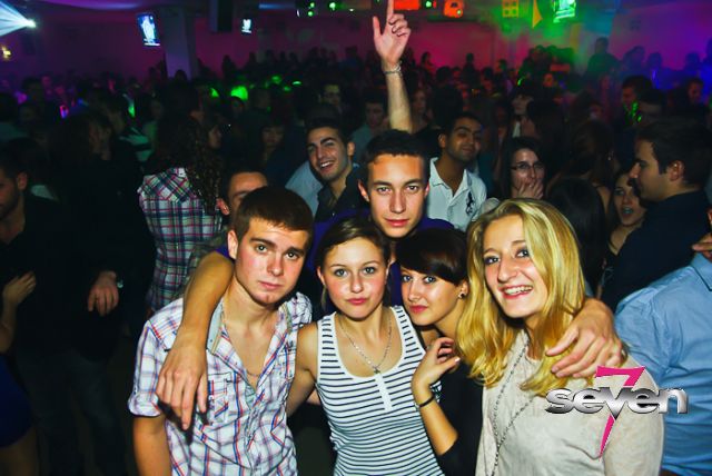 Cliquer pour voir l'image en taille réelle