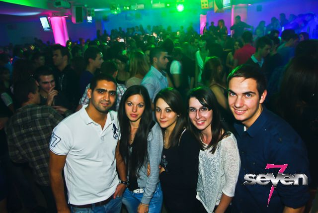 Cliquer pour voir l'image en taille réelle