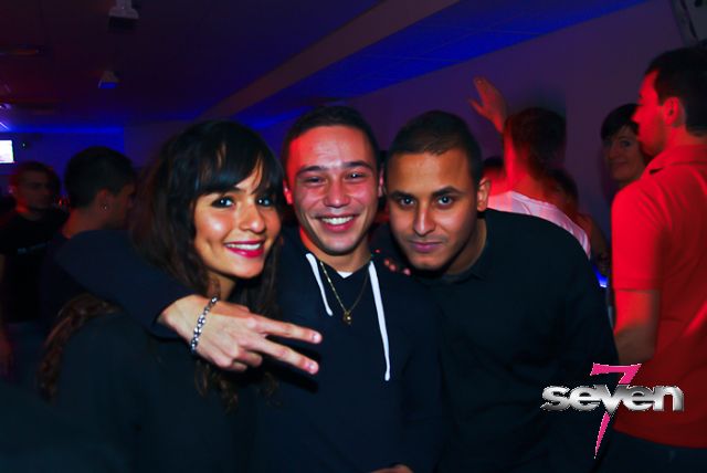 Cliquer pour voir l'image en taille réelle