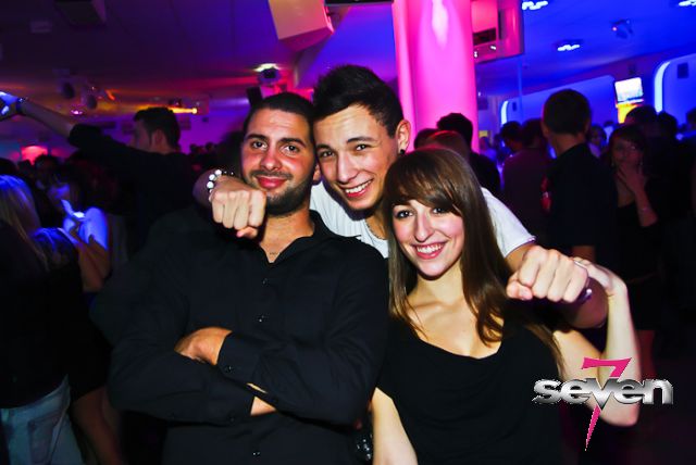 Cliquer pour voir l'image en taille réelle