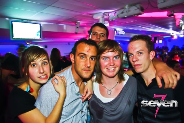 Cliquer pour voir l'image en taille réelle