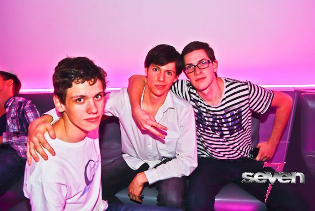 Cliquer pour voir l'image en taille réelle