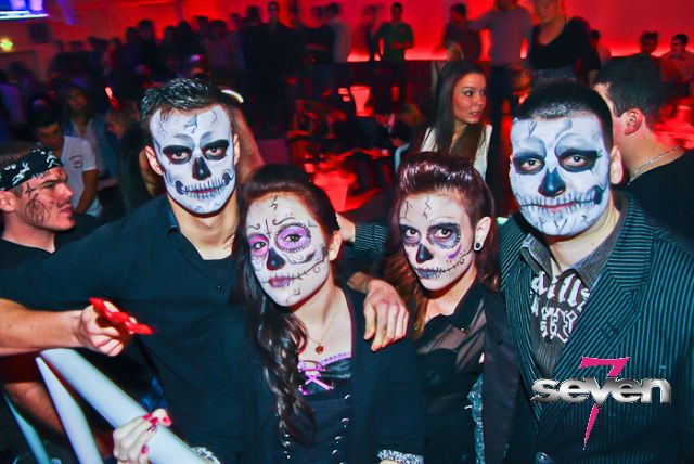 Cliquer pour voir l'image en taille réelle