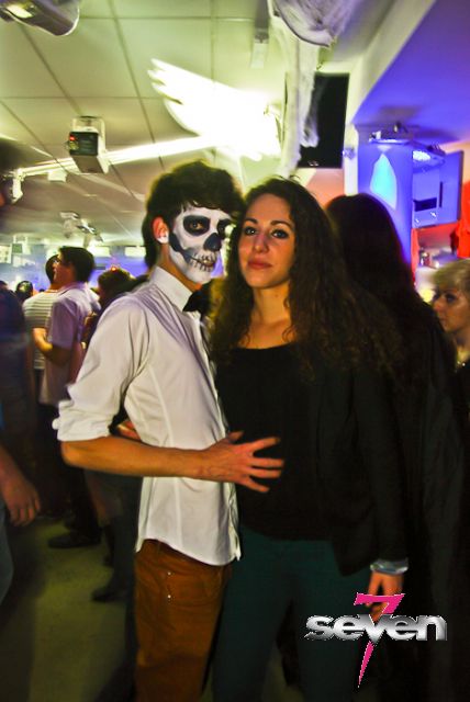 Cliquer pour voir l'image en taille réelle