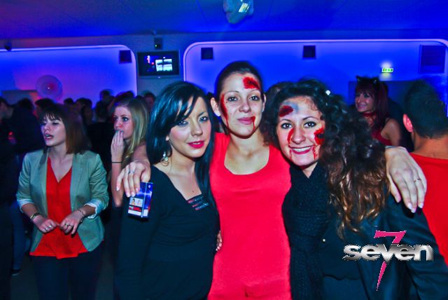 Cliquer pour voir l'image en taille réelle