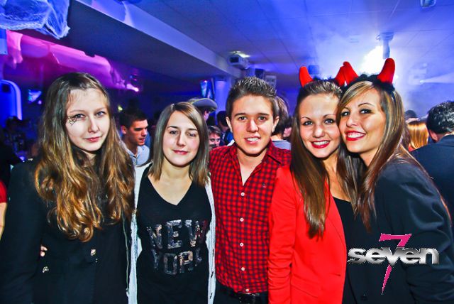 Cliquer pour voir l'image en taille réelle