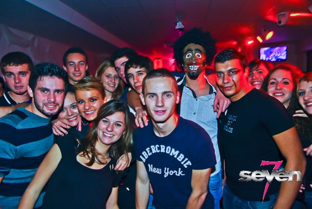 Cliquer pour voir l'image en taille réelle