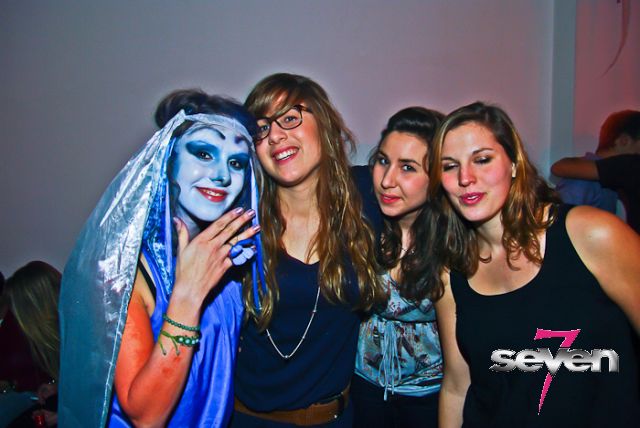 Cliquer pour voir l'image en taille réelle