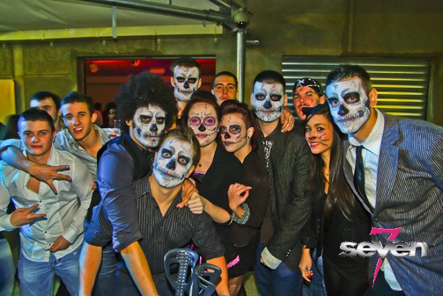 Cliquer pour voir l'image en taille réelle