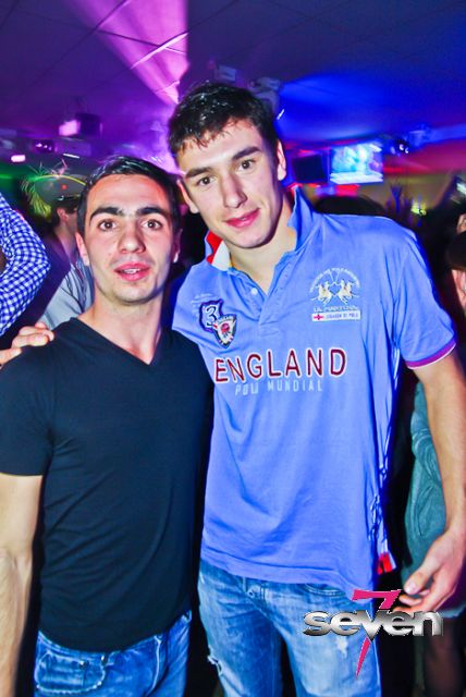 Cliquer pour voir l'image en taille réelle