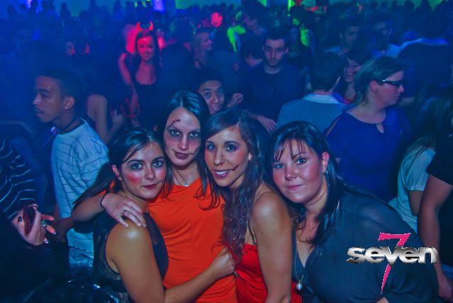 Cliquer pour voir l'image en taille réelle