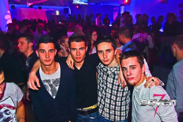 Cliquer pour voir l'image en taille réelle