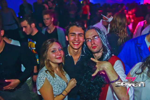 Cliquer pour voir l'image en taille réelle