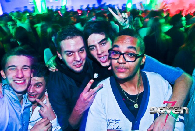 Cliquer pour voir l'image en taille réelle