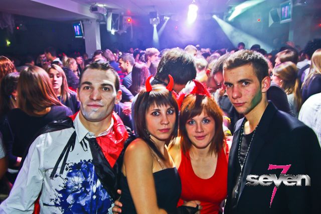 Cliquer pour voir l'image en taille réelle