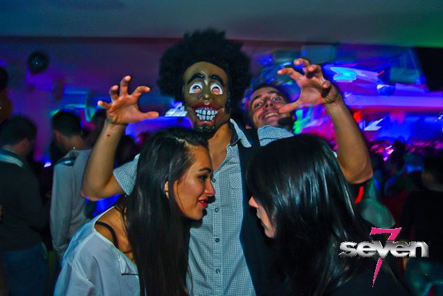 Cliquer pour voir l'image en taille réelle