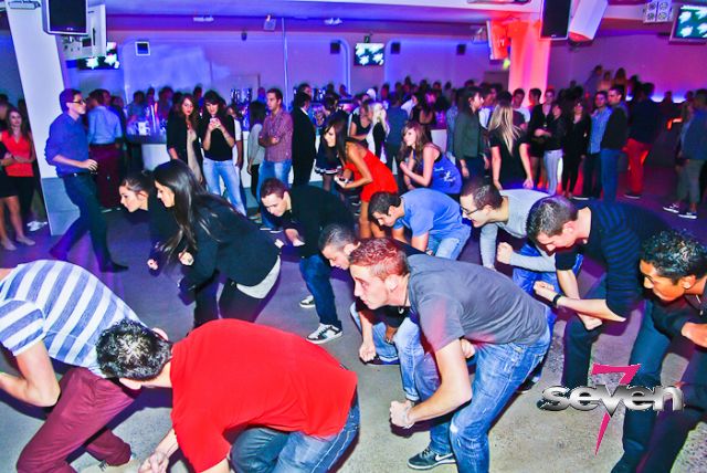 Cliquer pour voir l'image en taille réelle