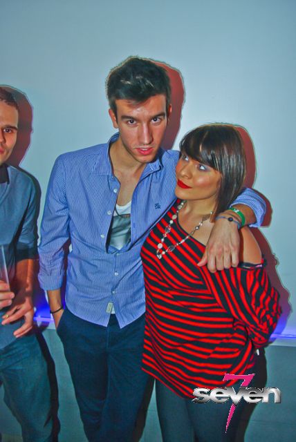 Cliquer pour voir l'image en taille réelle