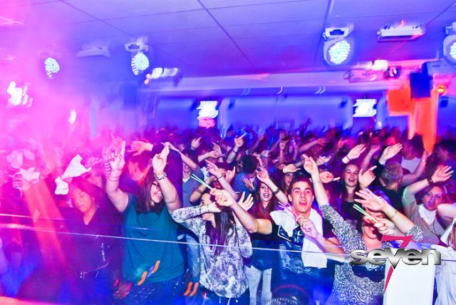 Cliquer pour voir l'image en taille réelle