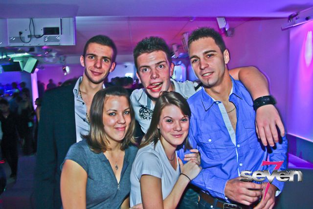 Cliquer pour voir l'image en taille réelle