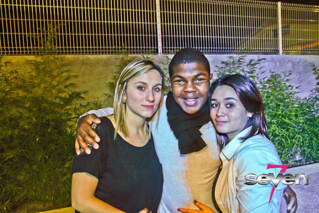 Cliquer pour voir l'image en taille réelle