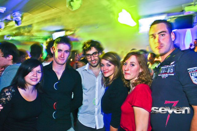 Cliquer pour voir l'image en taille réelle