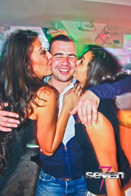 Cliquer pour voir l'image en taille réelle