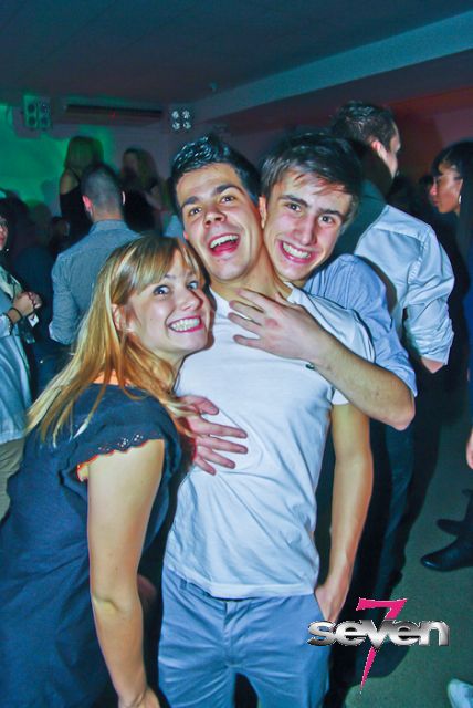 Cliquer pour voir l'image en taille réelle