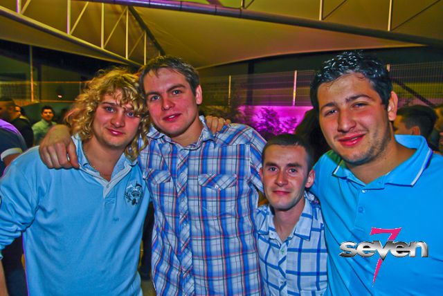 Cliquer pour voir l'image en taille réelle