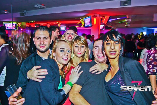 Cliquer pour voir l'image en taille réelle