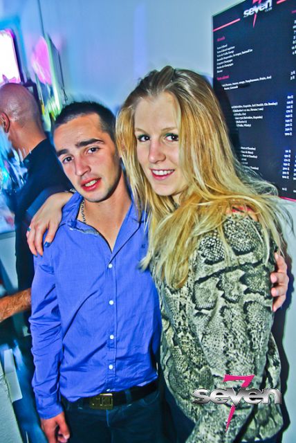 Cliquer pour voir l'image en taille réelle