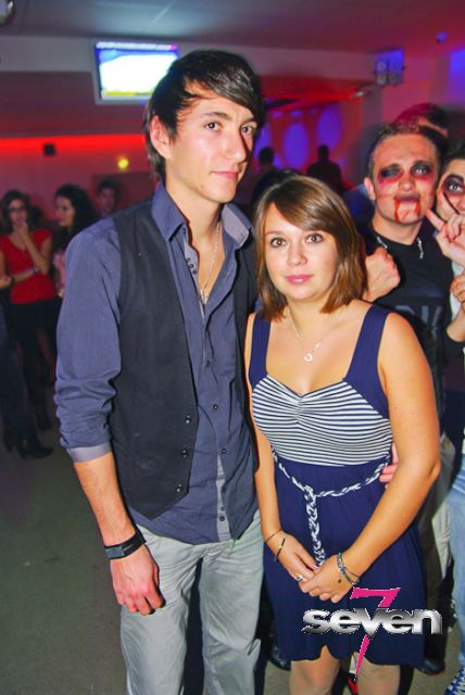 Cliquer pour voir l'image en taille réelle