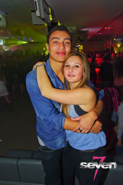 Cliquer pour voir l'image en taille réelle