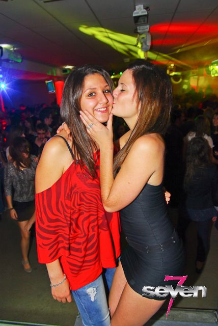 Cliquer pour voir l'image en taille réelle