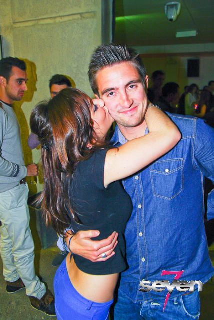 Cliquer pour voir l'image en taille réelle