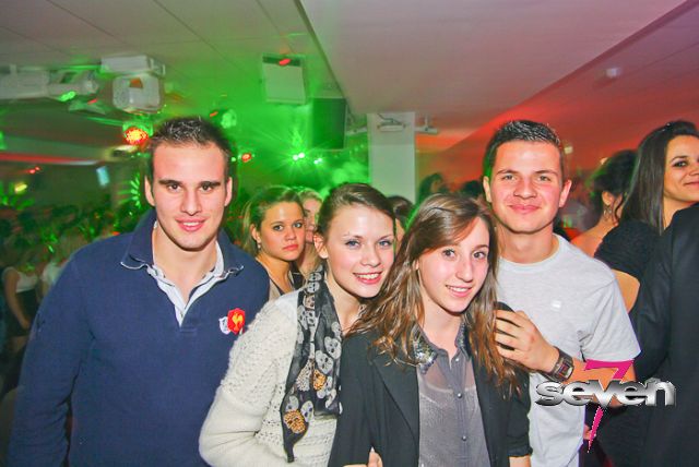 Cliquer pour voir l'image en taille réelle