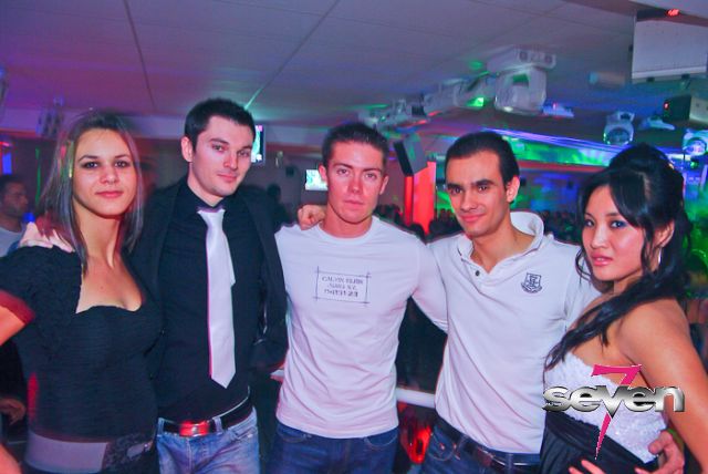 Cliquer pour voir l'image en taille réelle