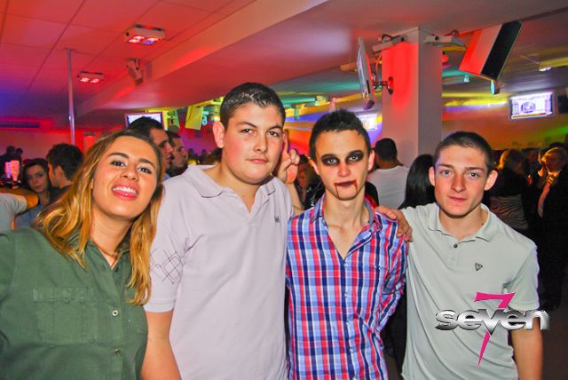 Cliquer pour voir l'image en taille réelle