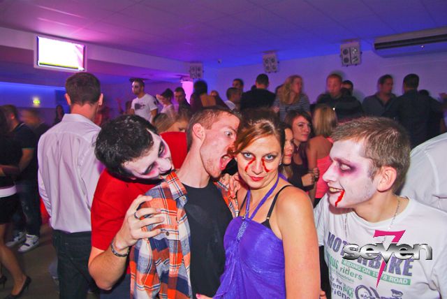 Cliquer pour voir l'image en taille réelle